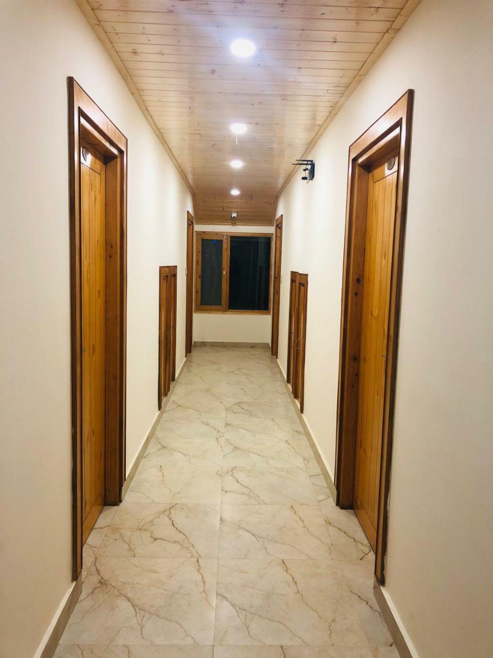 Pashmina Hotel Manali  Luaran gambar